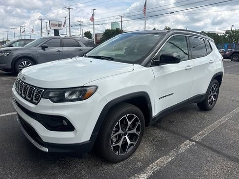 Certified 2025 Jeep Compass Limited AWD/4WD image 8