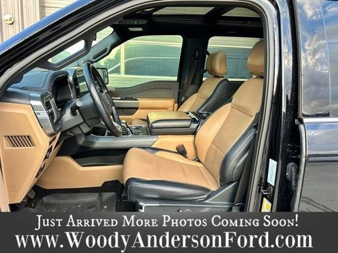 Used 2021 Ford F150 Lariat w/ Max Trailer Tow Package image 17