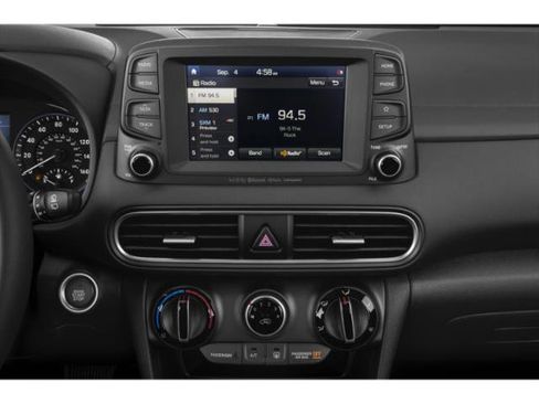 Used 2021 Hyundai Kona SEL Plus w/ Cargo Package image 13