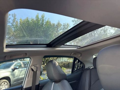 Used 2023 Toyota Camry XSE FWD image 14