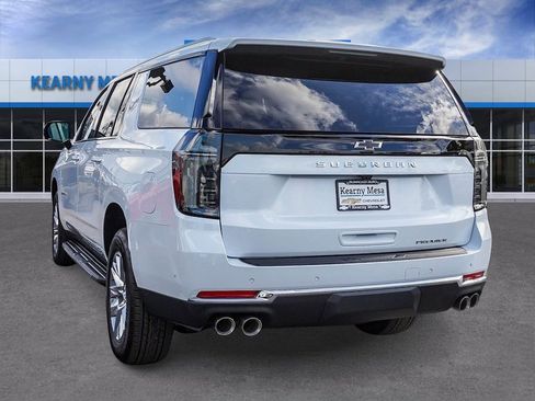 New 2026 Chevrolet Suburban Premier image 6