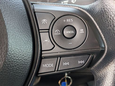 Used 2024 Toyota Corolla LE image 14