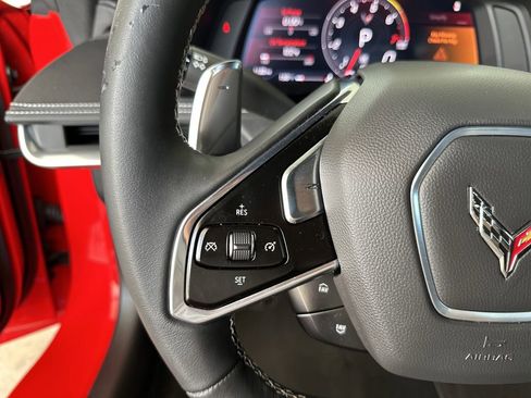 Used 2022 Chevrolet Corvette Stingray Coupe w/ 1LT RWD image 19