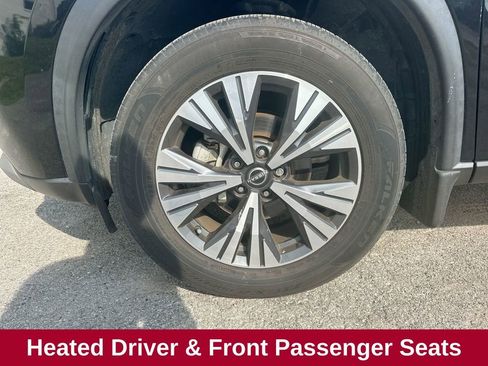 Used 2023 Nissan Rogue SV w/ SV Premium Package image 21