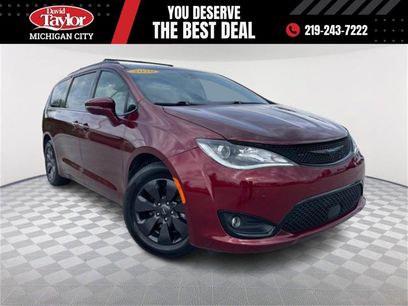 Used 2020 Chrysler Pacifica Limited w/ Advanced Safetytec Group