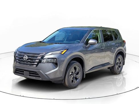 New 2026 Nissan Rogue SV FWD image 3