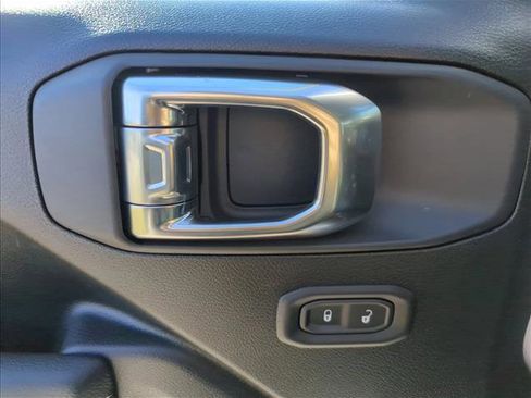 New 2026 Jeep Gladiator Sport image 16