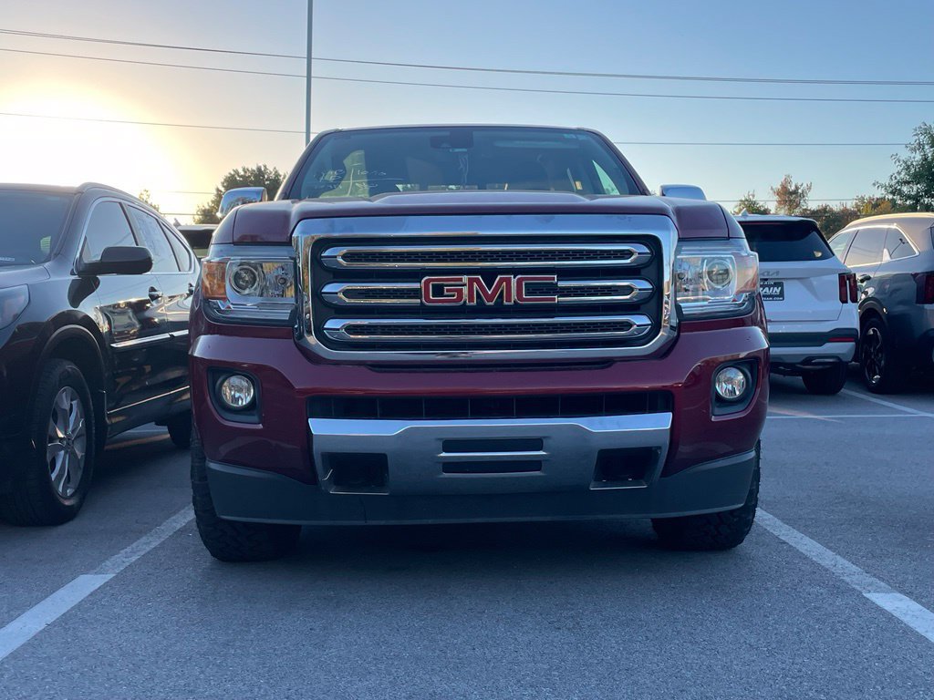 Used 2019 GMC Canyon SLT w/ Driver Alert Package AWD/4WD image 2