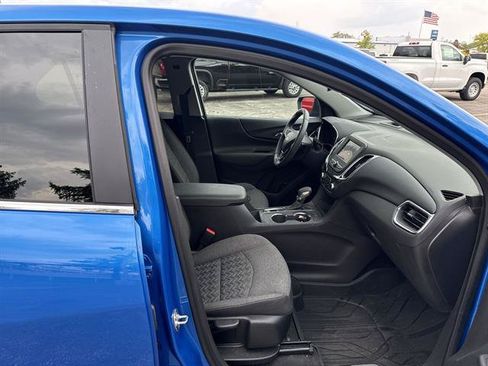 Certified 2024 Chevrolet Equinox LT w/ LPO, Floor Liner Package FWD image 18