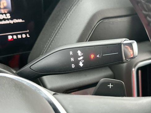 Used 2025 GMC Yukon Denali AWD/4WD image 20
