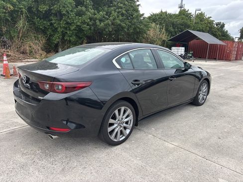 Used 2023 MAZDA MAZDA3 s image 3