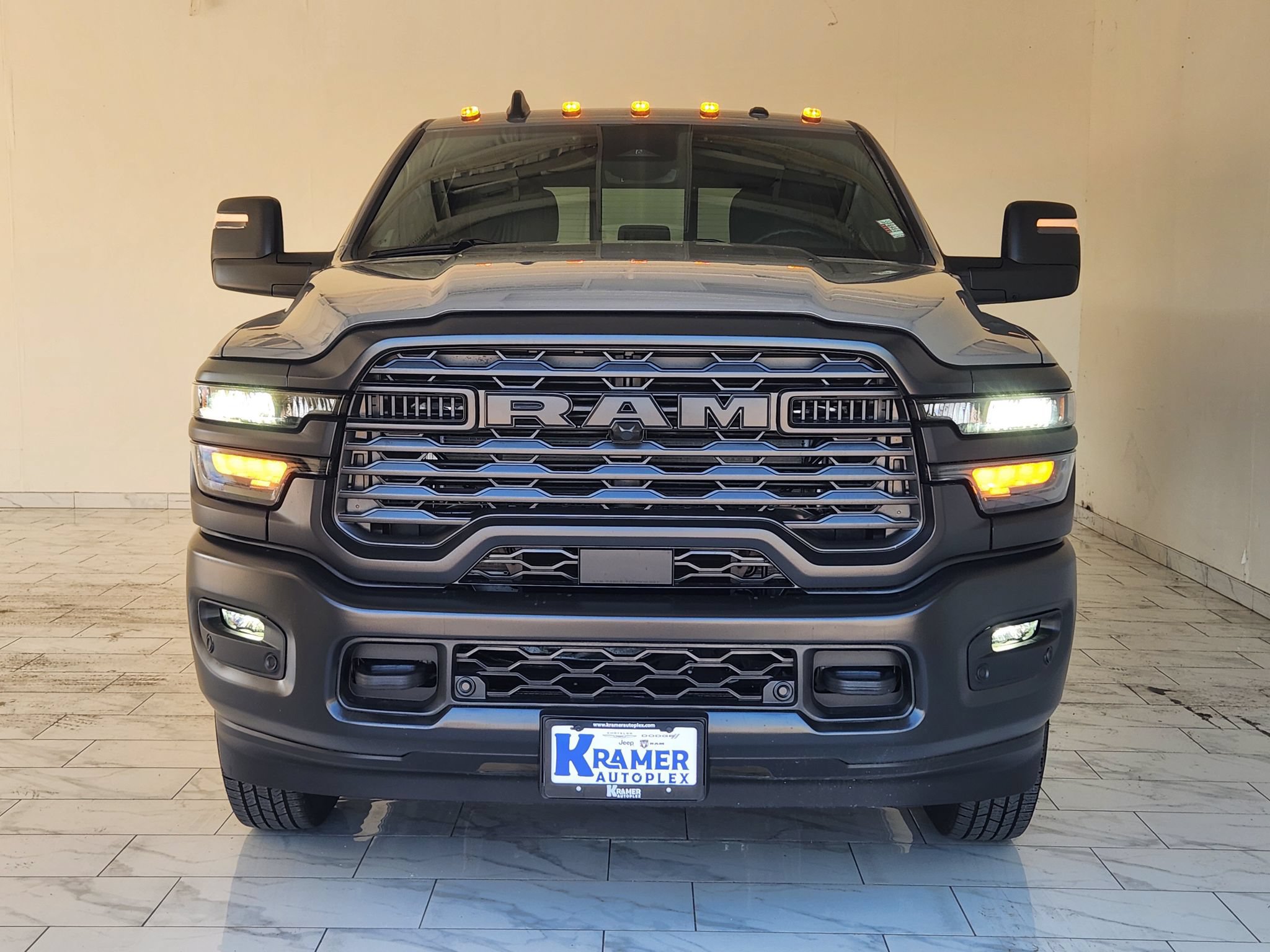 Used 2027 RAM 3500 Tradesman AWD/4WD image 2