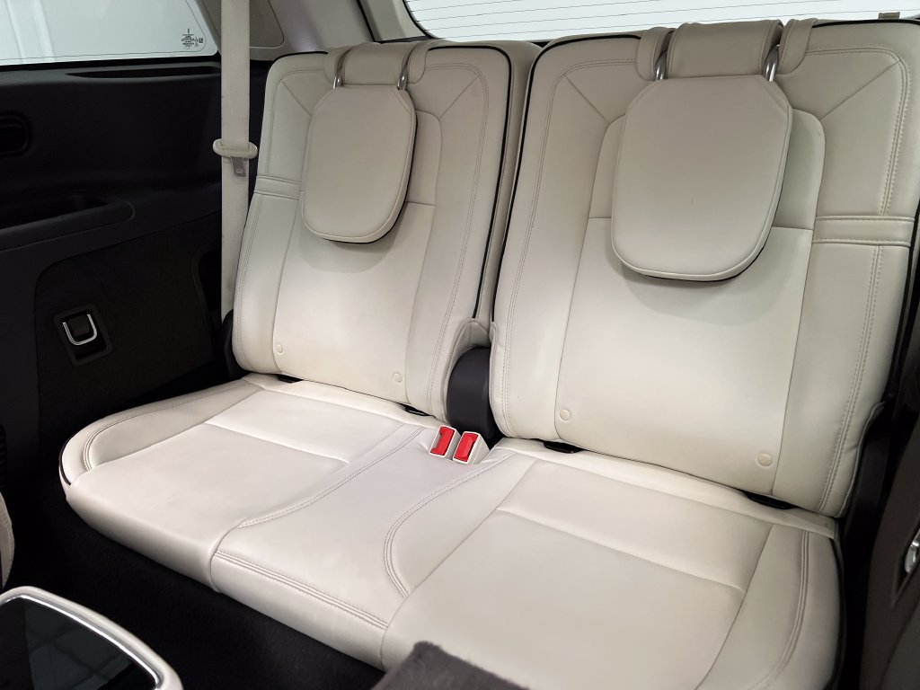 Used 2020 Lincoln Aviator Black Label w/ Dynamic Handling Package AWD/4WD image 43
