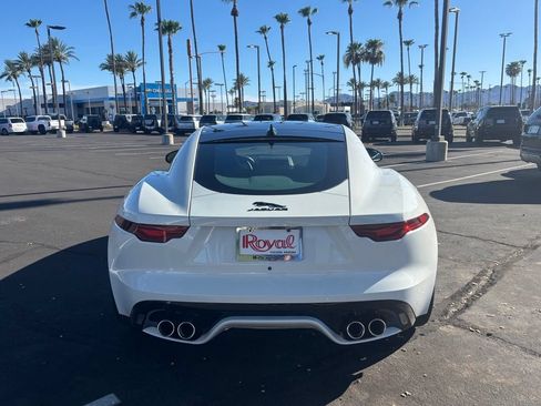 Used 2024 Jaguar F-TYPE R-Dynamic RWD image 15