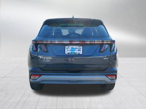 Used 2025 Hyundai Tucson Limited image 6