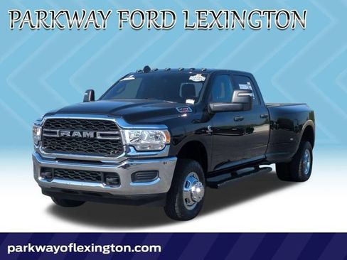 Used 2024 RAM 3500 Tradesman w/ Chrome Appearance Group AWD/4WD image 1