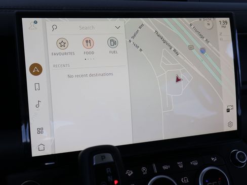 New 2026 Land Rover Defender 110 X-Dynamic SE image 14