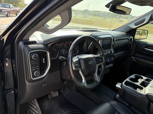 Used 2021 Chevrolet Silverado 1500 RST AWD/4WD image 17