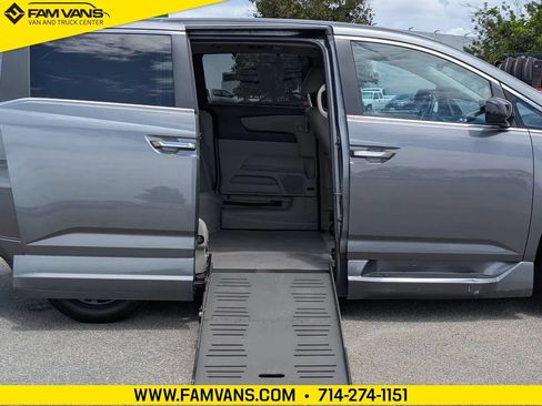 Used 2012 Honda Odyssey EX-L image 5