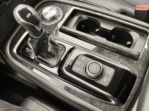 Certified 2023 INFINITI QX80 Luxe w/ All-Season Package image 18