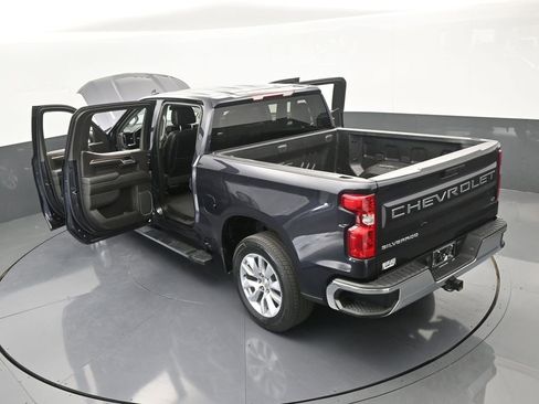 Used 2023 Chevrolet Silverado 1500 LT image 64