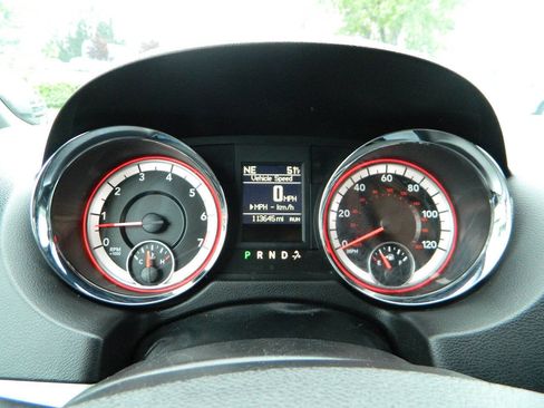 Used 2019 Dodge Grand Caravan GT FWD image 19