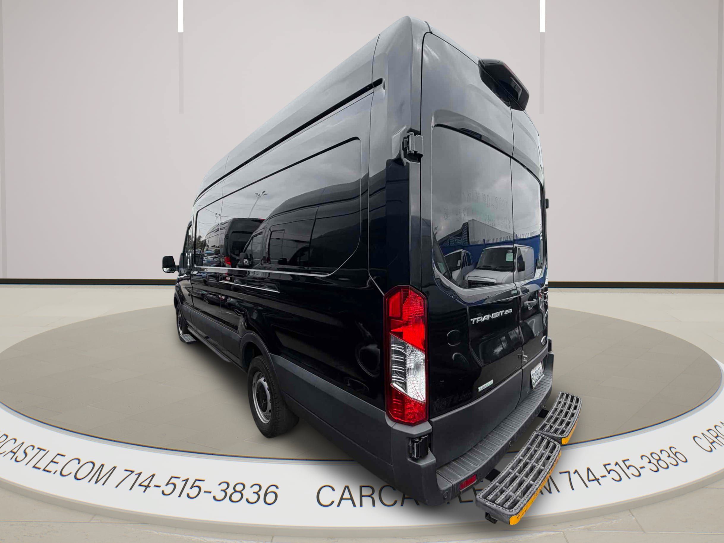 Used 2023 Ford Transit 250 148 High Roof Extended w/ Load Area Protection Package RWD image 2
