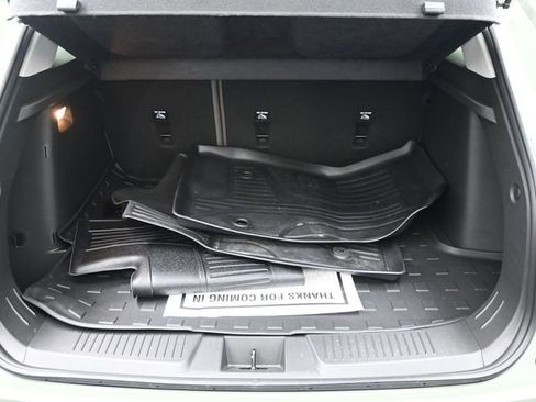 Used 2025 Chevrolet Trax ACTIV w/ Driver Confidence Package image 27