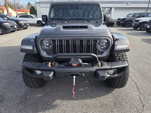 Used 2025 Jeep Wrangler Unlimited Rubicon 392 image 35