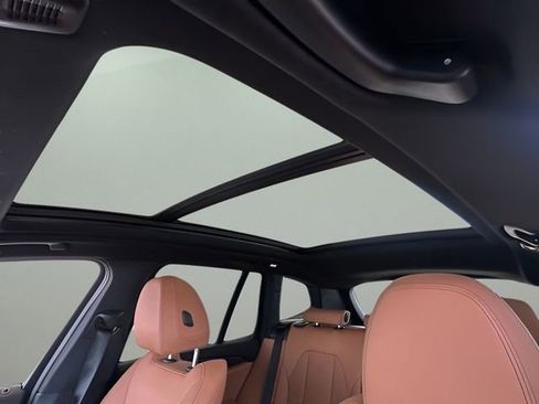 Used 2023 BMW X3 xDrive30i w/ M Sport Package image 19