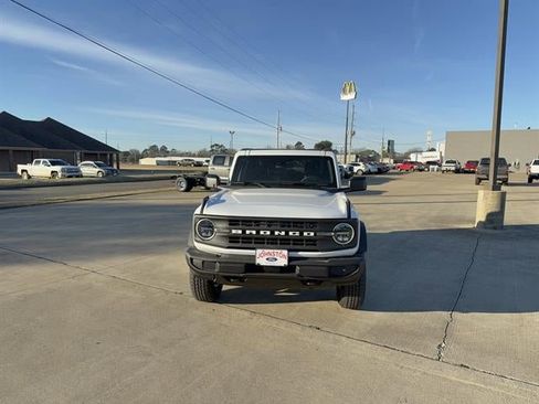 New 2025 Ford Bronco Big Bend image 3