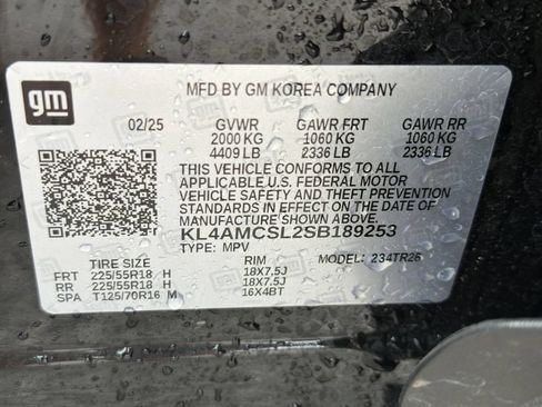 Used 2025 Buick Encore GX Preferred AWD/4WD image 32