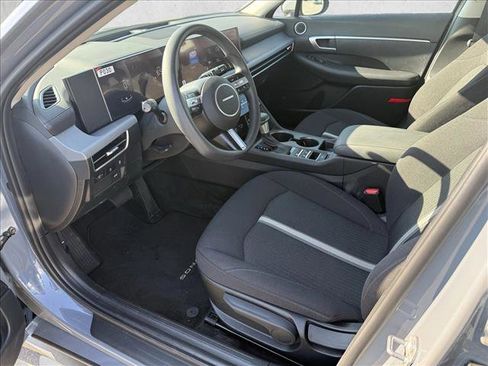 Certified 2025 Hyundai Sonata SE FWD image 17