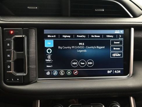 Used 2021 GMC Yukon Denali w/ Denali Ultimate Package AWD/4WD image 12