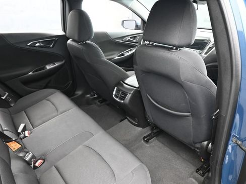 Used 2025 Chevrolet Malibu LT FWD image 40