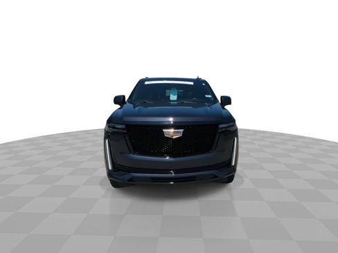 Certified 2022 Cadillac Escalade ESV Sport Platinum RWD image 3