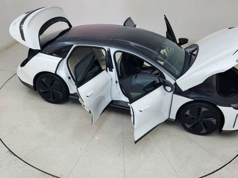 Used 2024 Lucid Air Touring image 83