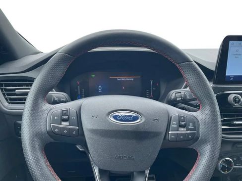 Used 2023 Ford Escape ST-Line Select AWD/4WD image 29
