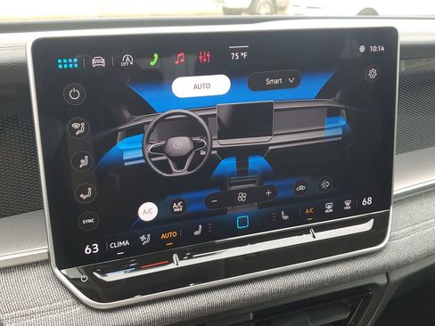 New 2026 Volkswagen Tiguan S FWD image 26