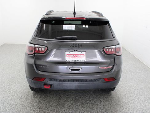 Used 2020 Jeep Compass Trailhawk AWD/4WD image 8