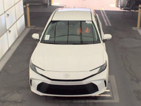 Used 2025 Toyota Camry LE FWD image 2