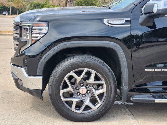 Used 2022 GMC Sierra 1500 SLT AWD/4WD image 8