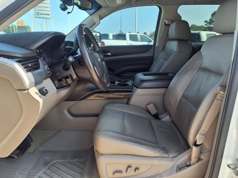 Used 2016 Chevrolet Tahoe LT RWD image 16