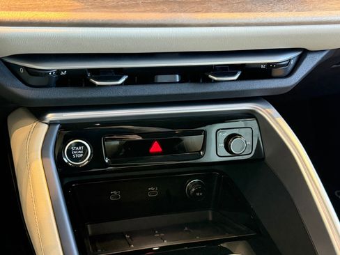 New 2025 Audi Q5 Premium image 20