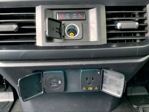 Used 2023 Ford F150 Raptor image 34