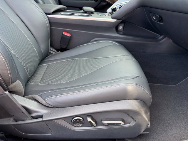 Used 2025 Acura TLX w/ Technology Package FWD image 21