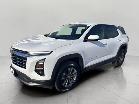 Used 2025 Chevrolet Equinox LT image 35