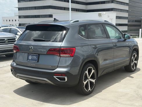 Certified 2022 Volkswagen Taos SEL AWD/4WD image 9