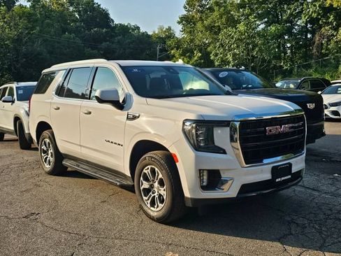 Used 2023 GMC Yukon SLE w/ Max Trailering Package AWD/4WD image 1