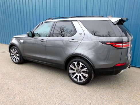 Used 2017 Land Rover Discovery HSE Luxury image 3